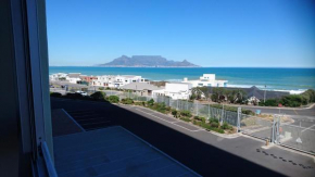 Bloubergviews, Table View